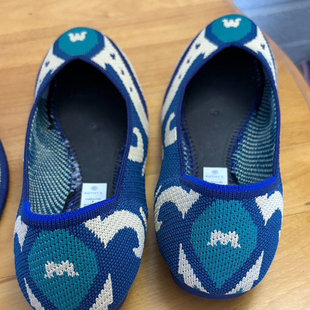 Rothy's The Flat Moroccan Blue Limited Edition Retired  Women's 7.5 (fits 6.5-7) - Picture 9 of 12